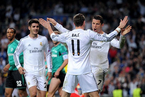 Кристиано Роналдо и Гарет Бейл от Реал Мадрид са сочени като най-вероятните следващи шампиони на Испания. Португалецът е смятан и за сигурен носител на трофея "Пичочи"  