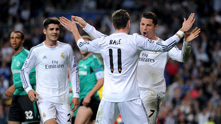 Кристиано Роналдо и Гарет Бейл от Реал Мадрид са сочени като най-вероятните следващи шампиони на Испания. Португалецът е смятан и за сигурен носител на трофея "Пичочи"  