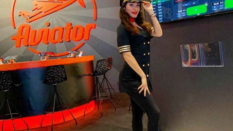 ICE 2020 - Instagram, @dianaalexandradelacruz