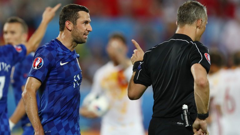 Защитник: Дарио Сърна, Хърватия