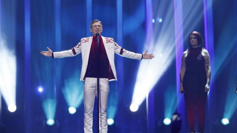 Ari Olafsson - Исландия 
Симпатичният Ари също не стига до финал, но според медиите е един от любимците на исландските тийнейджърки. Неуспехът на Евровизия най-вероятно няма да го отчая твърде много – тази година започва образованието си в Кралската музикална академия в Лондон.