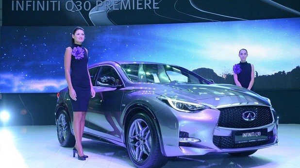 Миг от премиерата на компактния кросоувър Infiniti Q30 в София