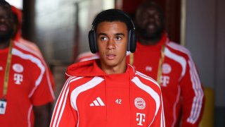 Мусиала не обвинява Донарума за тежката си контузия