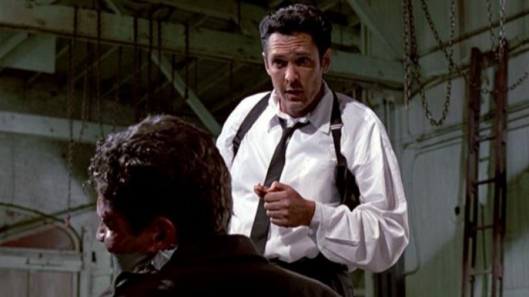 Майкъл Медсън в спорната сцена от филма.