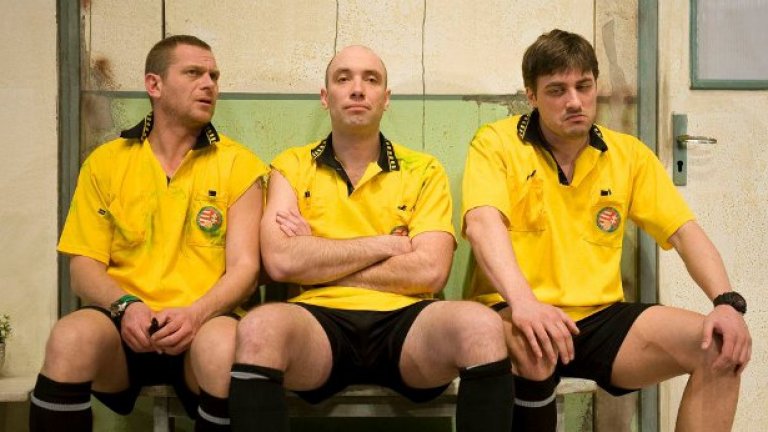 Кои са най-силните актьорски качества на другите?
Юлиян Вергов: Единият е завеждащ възторга, а другият - летаргията