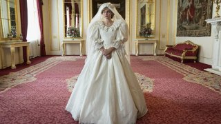 Да, сериалът си е позволил и някои волности около личността на Лейди Ди