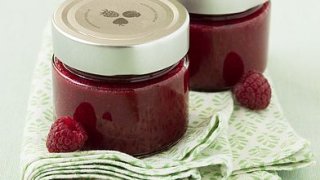 Конфитюр от малина с бял шоколад
