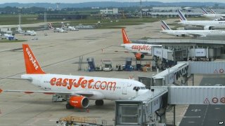 _68497397_68496718easyjet