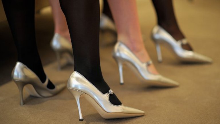 Ако първата вълна на модата бе развихрен израз на богатство, следващата е на показна въздържаност