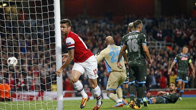 Оливие Жиру отбеляза втория гол за Арсенал, но голямата звезда на вечерта беше Месут Йозил.