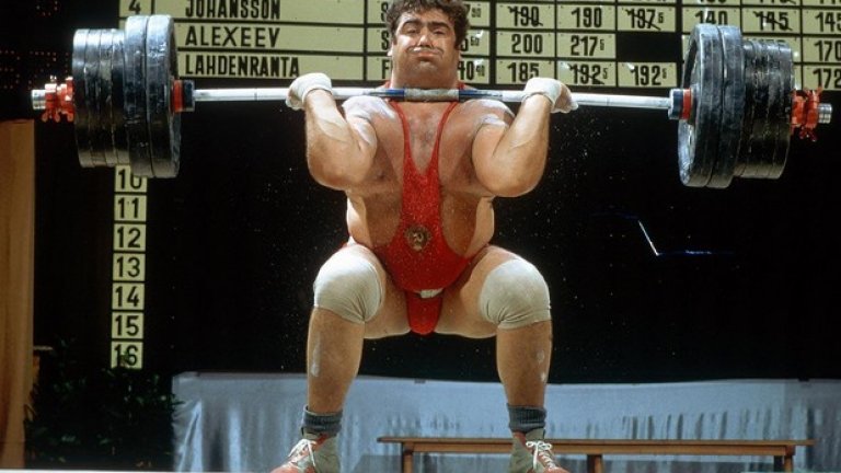 20 януари 1969 г. Василий Алексеев от СССР печели световна титла във вдигането на тежести. Между 1969 и 1977 г. той подобри 80 пъти световния рекорд и е считан за най-добрият в историята на този спорт.
