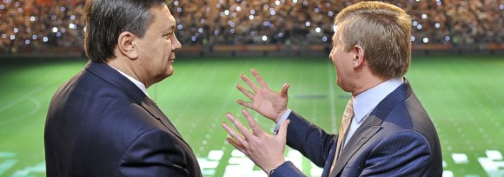Ahmetov_i_Yanukovich__580_