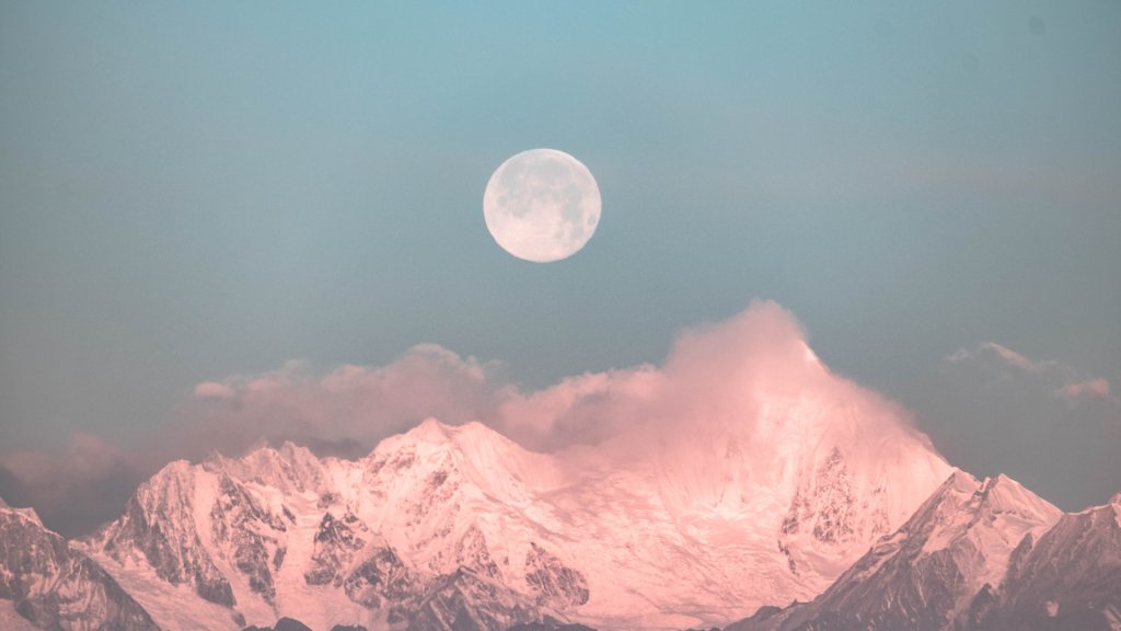 luobulinka-IlzqPzI7UpU-unsplash
