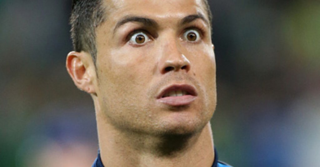 Клаузата за разтрогването на договора на Роналдо е космическите 1 милиард евро, но според "Марка" Реал би го продал доста по-евтино при положение, че желанието му е да си тръгне. По груби сметки, Роналдо ще струва около 400 млн. евро на клуба, който го привлече. Ето 6 варианта за него, ако наистина си тръгва от Испания