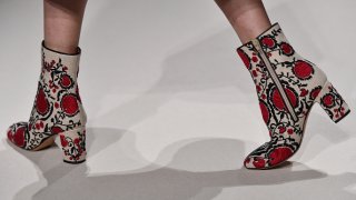 Valentino : Runway - Paris Fashion Week - Haute Couture S/S 2015