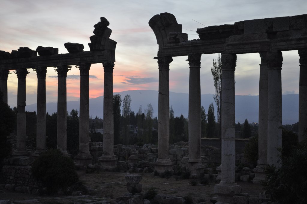 Lebanon 0888 - Baalbeck Gates
