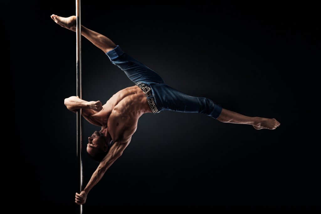 Pole Dance Male