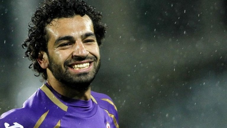 Мохамед Салах – 8 милиона лири
23-годишното крило игра под наем във Фиорентина като се представи успешно в Италия и интерес към египтянина не липсва.