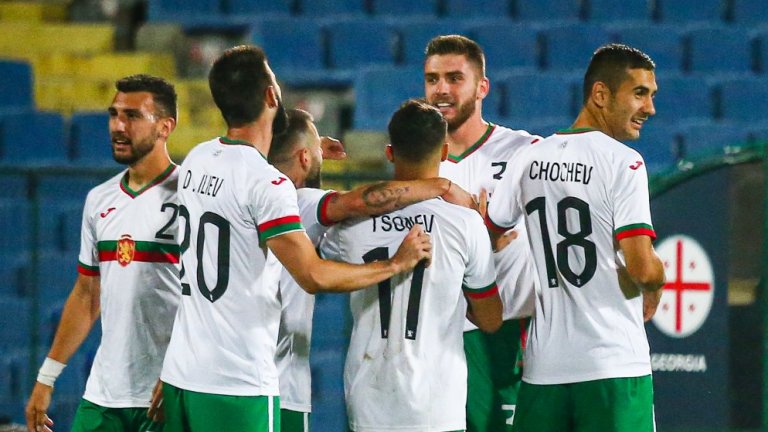 България срещу домакина на Световното и още спорт по телевизията в събота