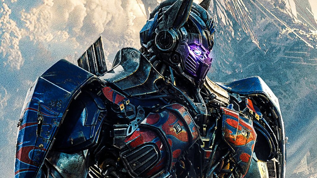 Рейтингът на филма 
PG-13, както всички останали филми от поредицата. Бей обича да преминава границите в известна степен, въпреки че филмите са вдъхновени от колекция играчки, по които е и анимационният сериал.  