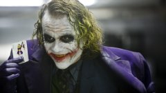 Според оценките в IMDb