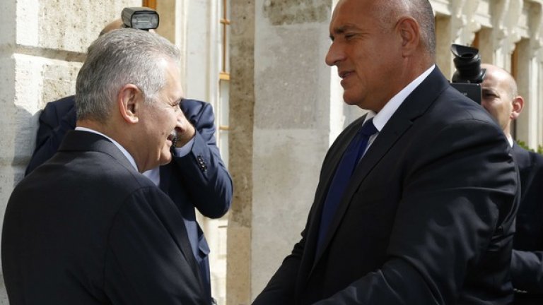 Премиерът се срещна с турския министър-председател Бинали Йелдъръм