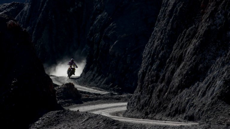На път за Боливия маршрутът качи участниците на 3500 метра надморска височина