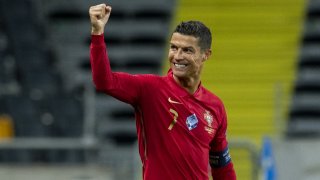 Г-н Невероятен: Кристиано Роналдо има вече 101 гола за Португалия и продължава да чупи рекорд след рекорд