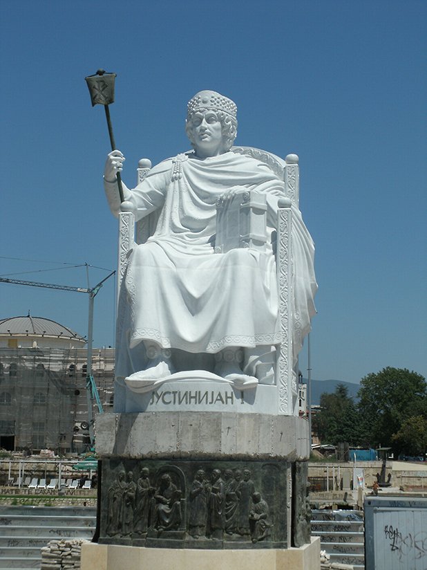 Кристо в Скопие