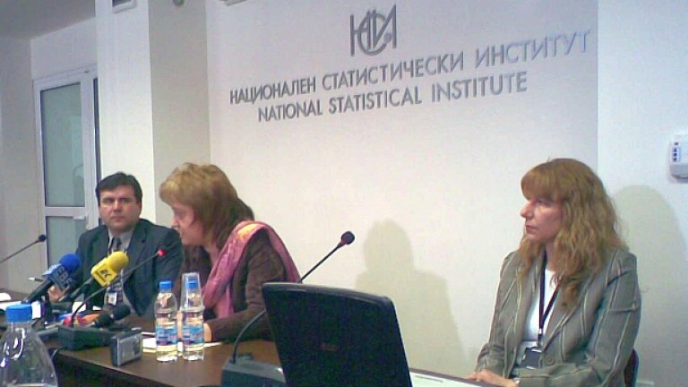 Въпреки скандала, премиерът Бойко Борисов не прие оставката на председателя на Националния статистически институт Мариана Коцева