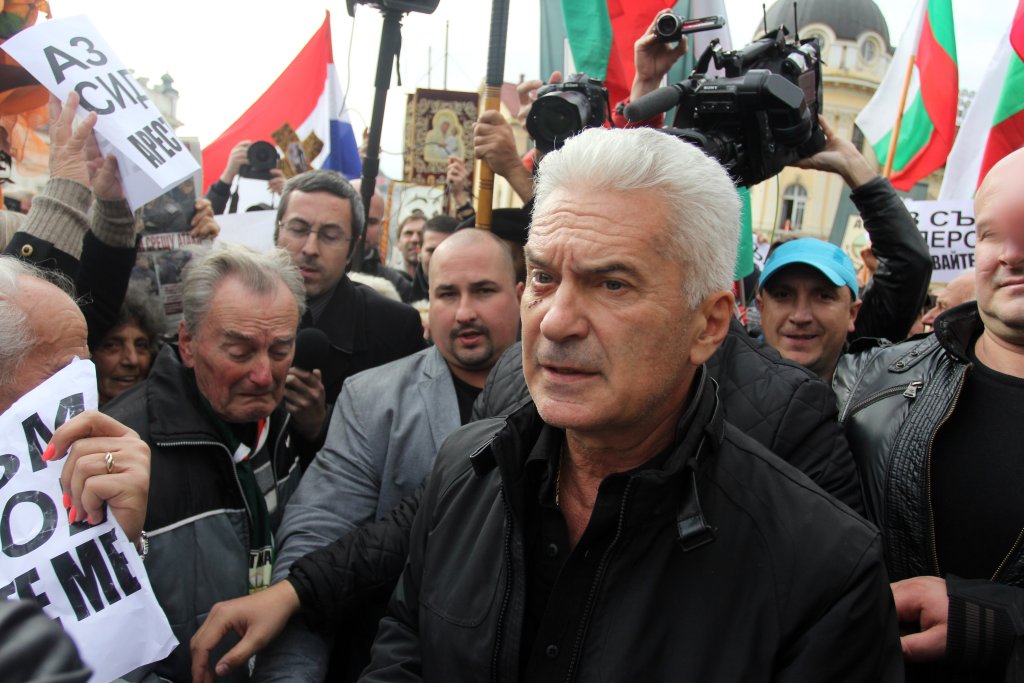 Волен Сидеров, Атака