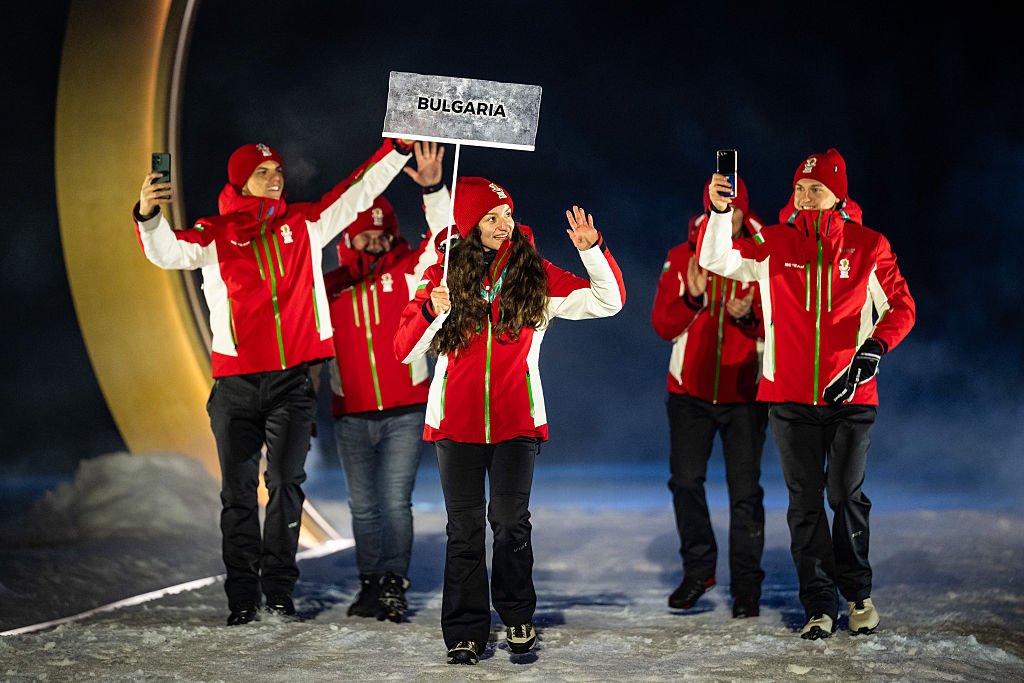 С грандиозна церемония на четири локации бяха открити Игрите в Милано и Кортина