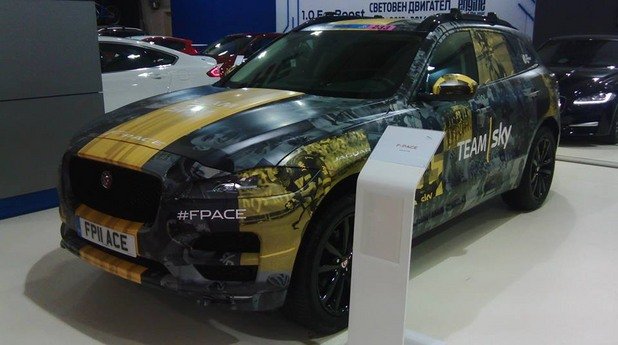 Публиката, включително и тази на автомобилния салон в София вече видя F-Pace