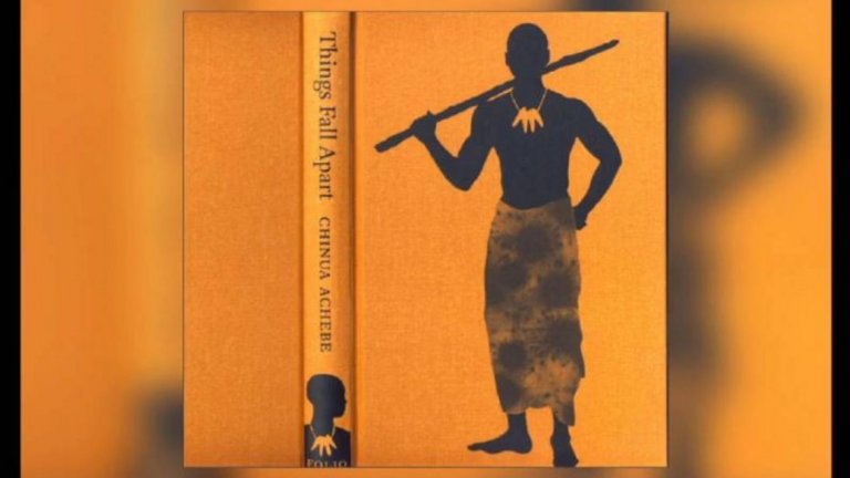 5. "И всичко се разпадна" - Чинуа Ачебе (1958 г.)
"И всичко се разпадна" е ценна най-вече заради разбиването на стереотипите за Африка, които са създадени в обществото. Книгата разглежда колониализацията на континента през погледа на африканеца. Това е един от най-ясните примери, в които жителите на Африка не са представени като обикновени диваци и членове на племена. Те са пълноценни хора, всеки със своята индивидуалност.