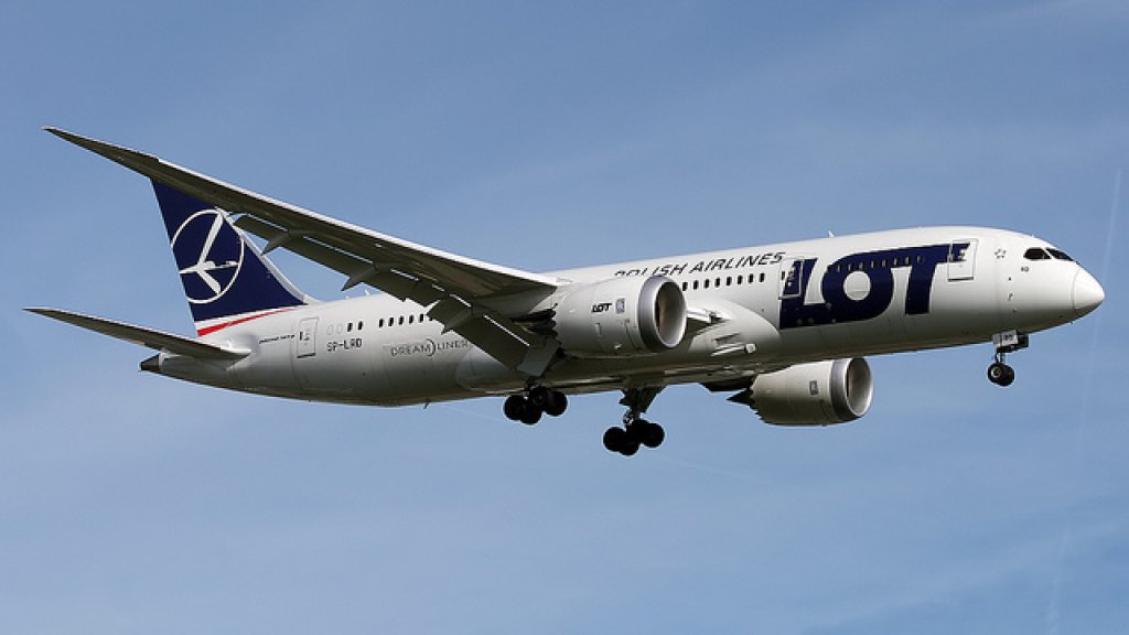 lot_boeing787
