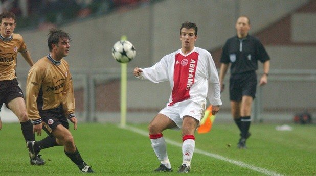 Рафаел ван дер Ваарт
По това време беше нешлифованият диамант на Аякс. Премина през Хамбургер, Реал Мадрид и Тотнъм. В момента е в Мидтиланд.