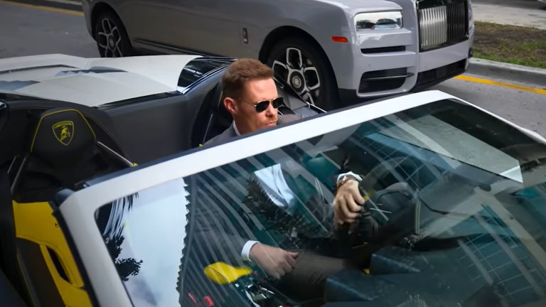 Mаносфера, токсична мъжественост и проблемите на младите мъже днес