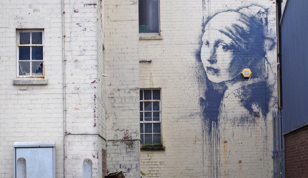 Графитът се появи в смятания за роден град на Банкси Бристол