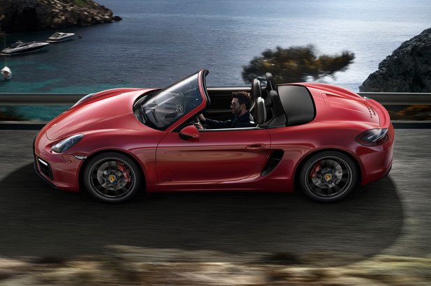 Porsche Boxster S (2013-2015) И този модел е наследник на богатата история на Porsche при производството на коли без покрив (моделите 356, 550 и 911 Targa). Сегашният модел обаче определено е най-мощният досега: той е оборудван с 3,4-литров шестцилиндров двигател, има мощност 315 к.с. и шест скоростна кутия