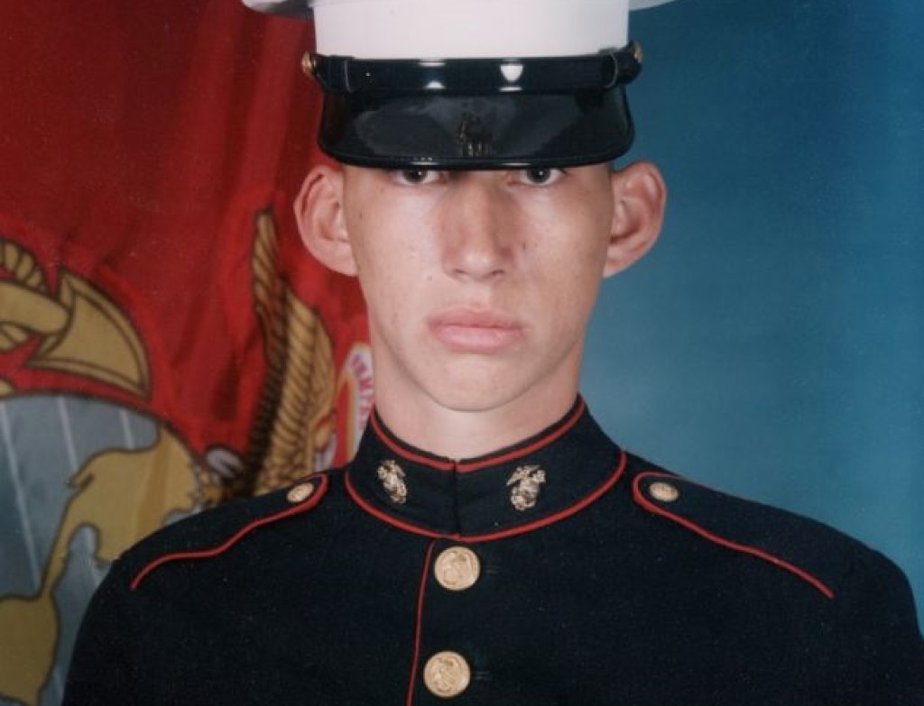 Adam_Driver_Marines