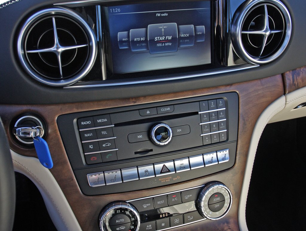 Mercedes SL 500