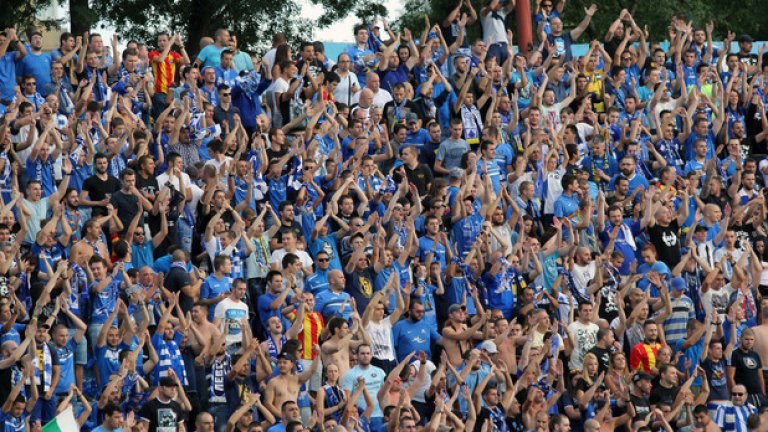 Левски приема Ботев в първия пролетен кръг.