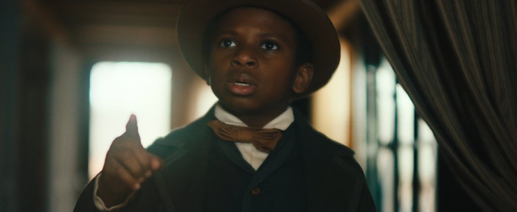 The Underground RailroadКъде: Amazon Prime Video
Режисьорът Бари Дженкинс (“Лунна светлина”,If Beale Street Could Talk) отново работи по темата "расизъм" в предстоящия сериал на Amazon. Историята разказва за афроамериканската робиня Кора, която работи в памучна плантация в Джорджия. Един ден тя решава да избяга от собствениците си чрез т.нар. “подземна железница” - мрежа от контакти, която осигурява безопасно бягство за робите в САЩ.