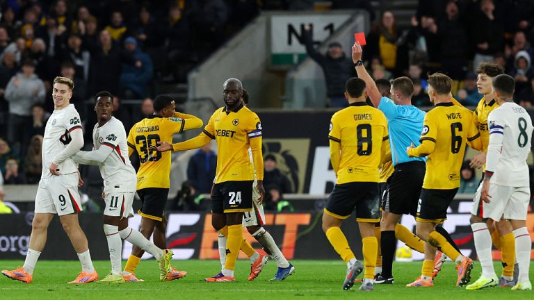 Мареска остана разочарован от червения картон на Делап