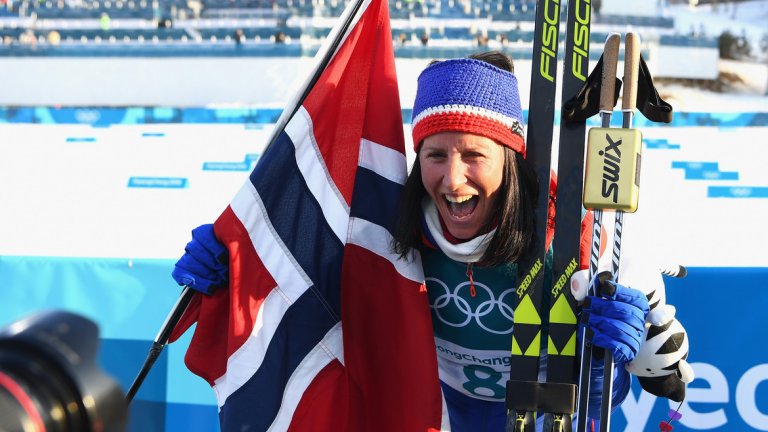 Марит Бьорген, ски-бягане
Норвежката се отказа на 38 години, но не и преди да се превърне в най-успешния спортист на Зимни олимпийски игри. Бьорген печели титлата на 30 км в ПьонгЧанг, която е трета поредна победа на олимпиади за нея след златото във Ванкувър 2010 класически стил и в Сочи 2014 свободен стил. Тя завоюва четвърто отличие след златото в спринта и сребърните медали в щафетата и в отборния спринт. Със спечелената титла Марит Бьорген вече се превърна в най-успешния състезател на зимни олимпиади за всички времена. 37-годишната Бьорген има рекордните 15 медала, осем от които златни. Освен това тя е завоювала още четири сребърни и три бронзови отличия от олимпиади.
