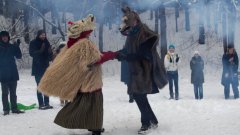 Колко си приличат зимните традиции в Латвия и България