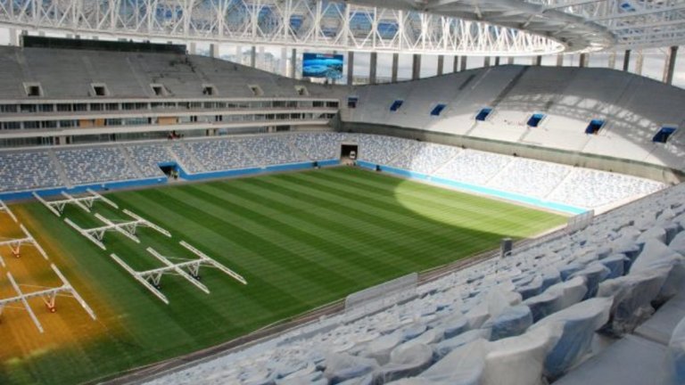 Стадион "Нижний Новгород"
Стойност — 17,9 млрд рубли, капацитет 45 хиляди зрители
В града дълго време обсъждаха къде да бъде построен стадионът. По оценка на комисията съоръжението е готово на 73 процента.