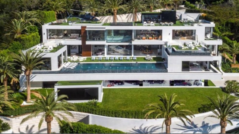 Това е най-скъпата къща в света, тя струва 500 милиона долара.