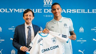 Трансфер на Грийнууд може да напълни касата на Юнайтед