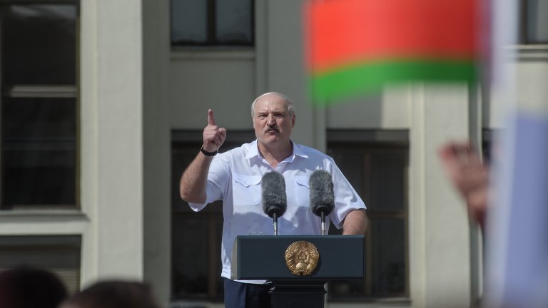 По думите му Беларус засилва и граничния контрол с Украйна